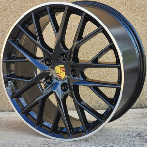 21X9.5 5X130 ET70 71.6 BML PORSCHE_PANAMERA_5541